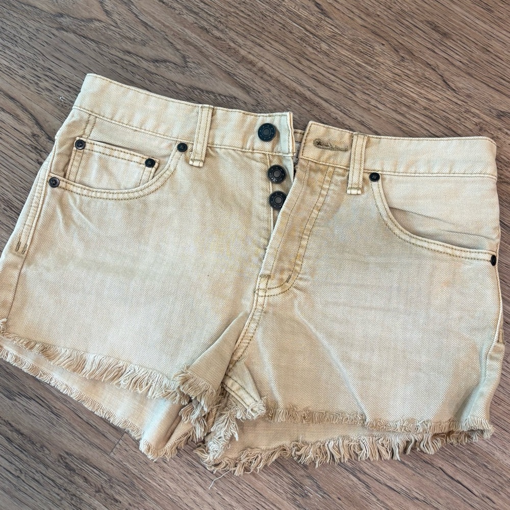 Free People tan shorts